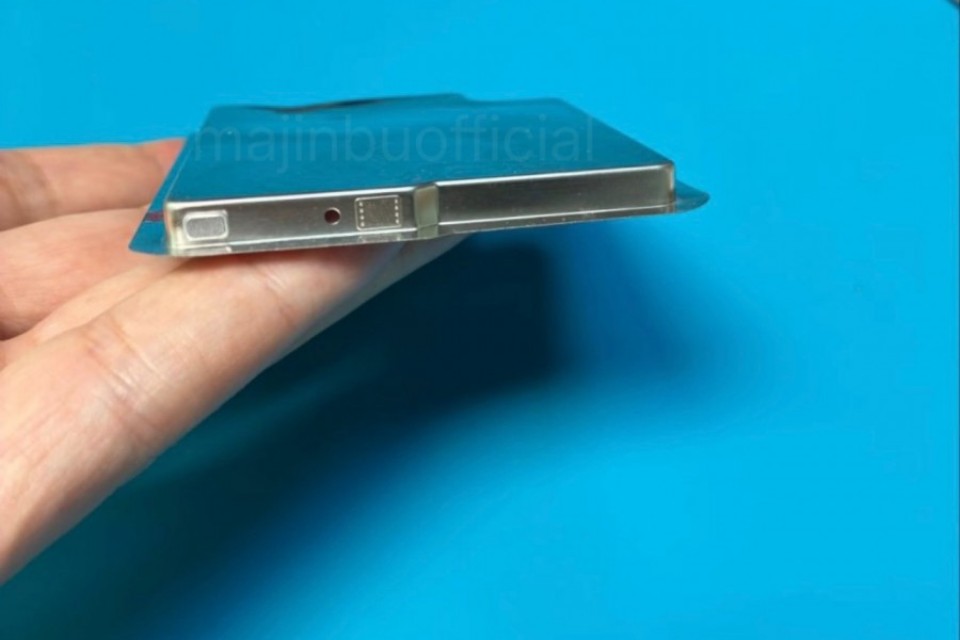 Rò rỉ chấn động: Pin iPhone 17 Air nhỏ bất ngờ – liệu có đủ dùng trong 1 ngày?
