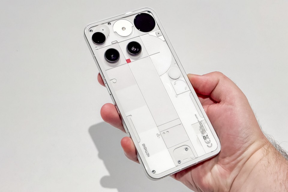 Có nên mua Nothing Phone (3): Kỳ vọng cao cấp vủa một kẻ khác biệt - Phân tích chi tiết