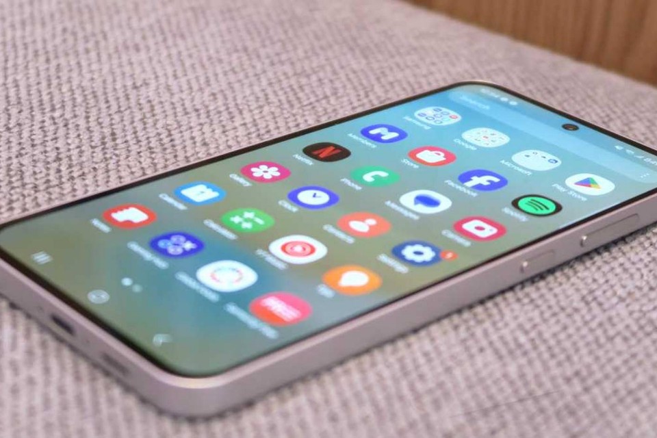 Rò rỉ toàn bộ cấu hình Samsung Galaxy S25 FE: Có gì nổi bật và khi nào ra mắt?