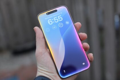 Apple cán mốc 3 tỷ iPhone được bán ra: Chặng đường vượt thời gian của biểu tượng công nghệ
