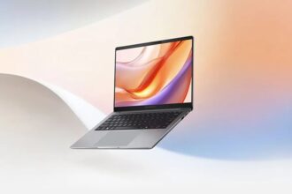 ASUS ExpertBook P3: Laptop doanh nghiệp mạnh mẽ với chip AMD Ryzen AI và bảo mật toàn diện