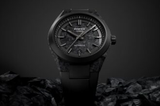 Ra mắt Casio Edifice EFK-100: Cuộc đổ bộ bất ngờ của "gã khổng lồ" Nhật Bản vào thị trường đồng hồ cơ