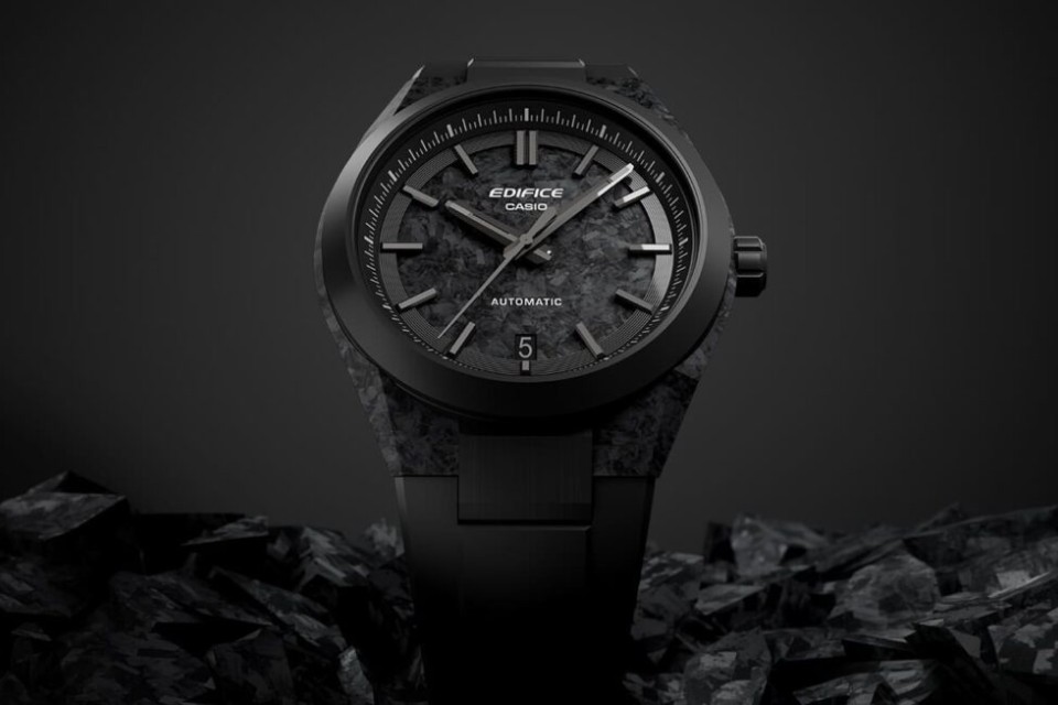 Ra mắt Casio Edifice EFK-100: Cuộc đổ bộ bất ngờ của "gã khổng lồ" Nhật Bản vào thị trường đồng hồ cơ