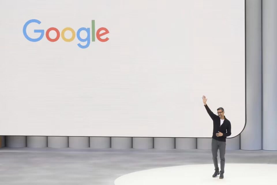 Sự kiện ra mắt Google Pixel 10 hé lộ “sản phẩm bí mật” gây sốt