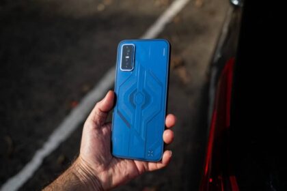 Infinix GT 30 5G ra mắt: Điện thoại gaming giá rẻ, màn hình 144Hz, đèn LED độc đáo