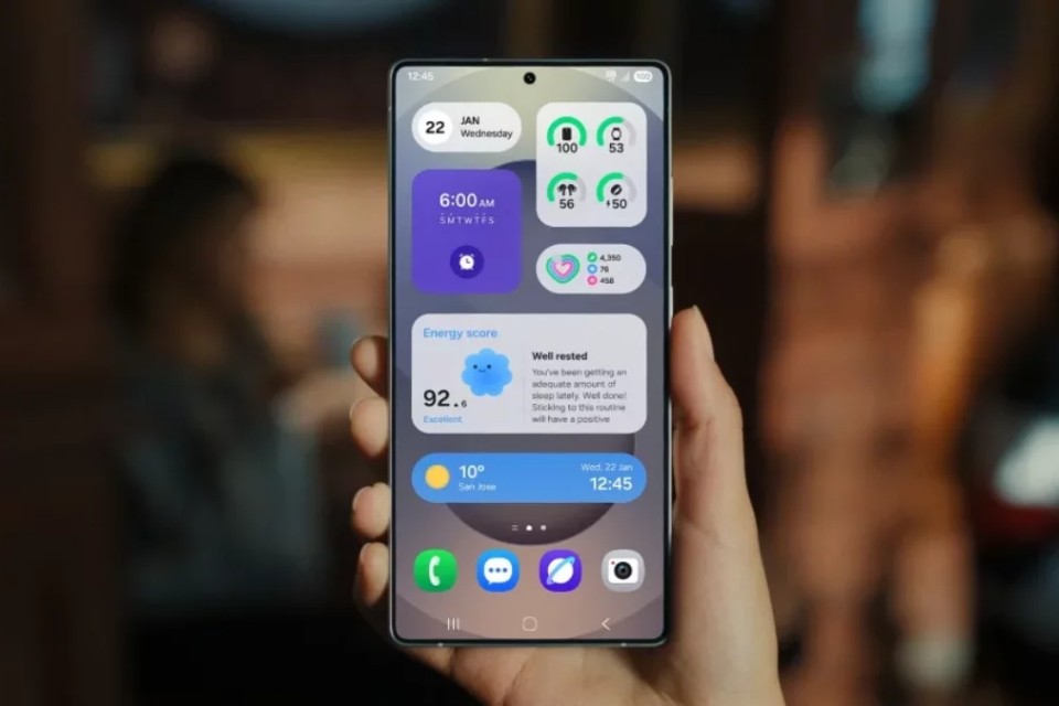 Danh sách đầy đủ: Các thiết bị Samsung Galaxy được cập nhật 7 phiên bản Android