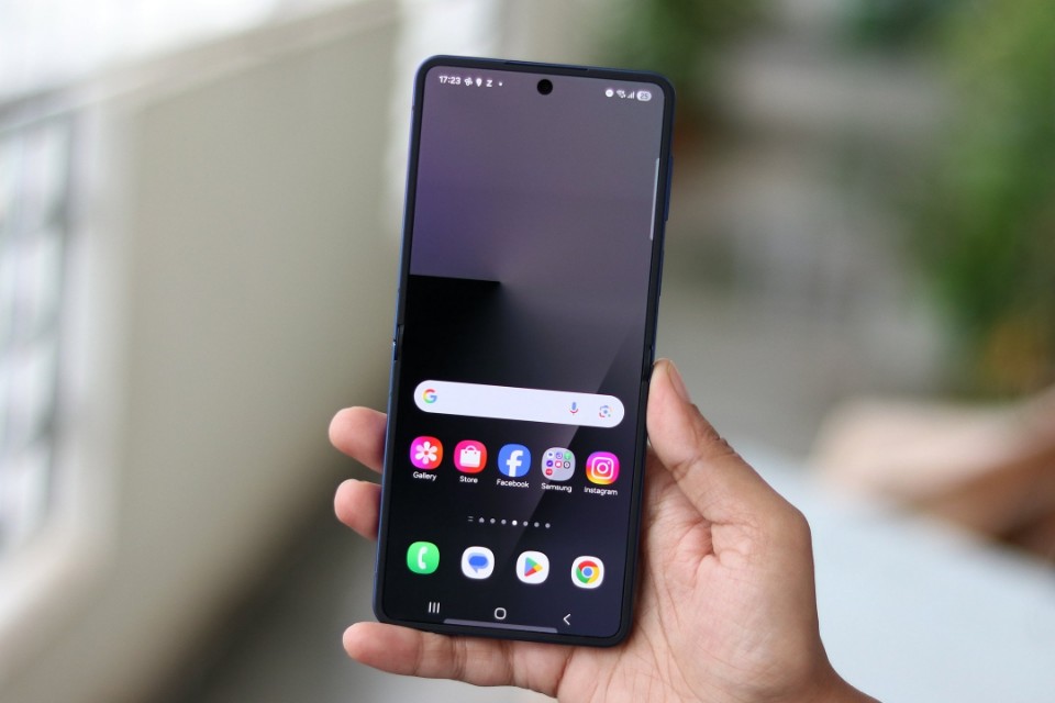 Samsung thay đổi chiến lược ra mắt One UI: Cập nhật nhanh hơn, ưu tiên Galaxy Foldable