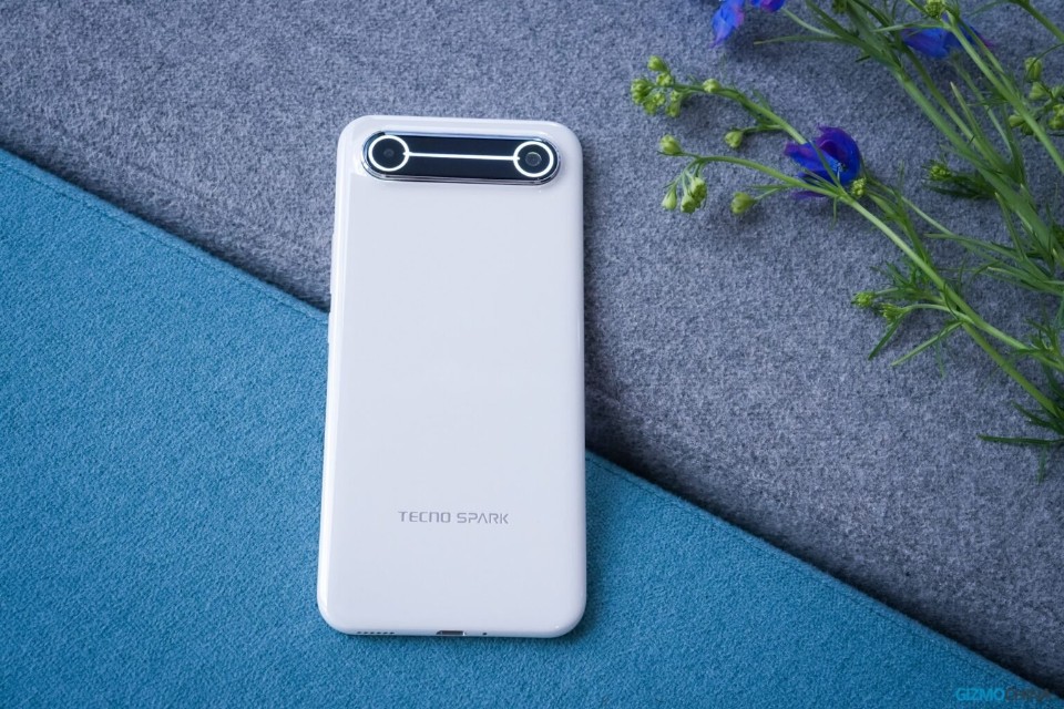 Tecno Pova Slim 5G ra mắt 4/9: "Điện thoại màn hình cong mỏng nhất thế giới", liệu có phải sự thật?