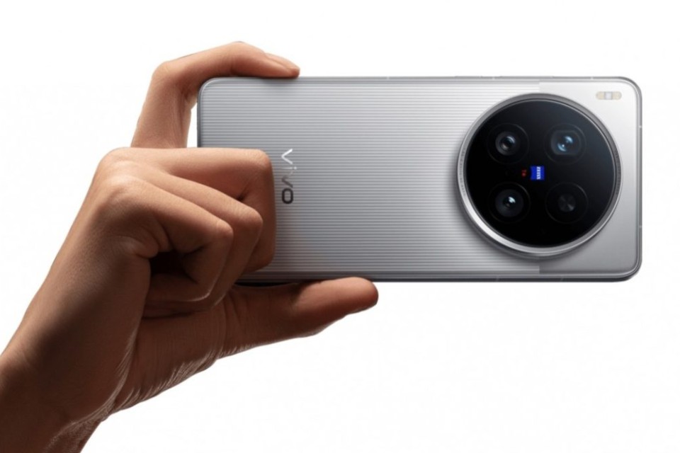 Vivo X300 Pro phiên bản liên lạc vệ tinh đạt chứng nhận 3C: Hé lộ thông số và ngày ra mắt