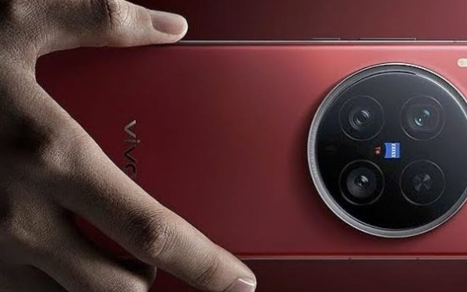 Vivo X300 Series Đạt Chứng Nhận Radio: Hé Lộ Thời Điểm Ra Mắt, Cấu Hình Bất Ngờ