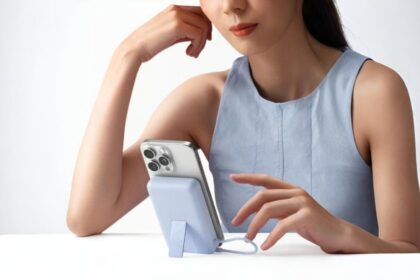 Xiaomi ra mắt Sạc dự phòng từ tính 10000mAh: Sạc 33W, MagSafe, chân đế tiện lợi, giá chỉ từ 600K