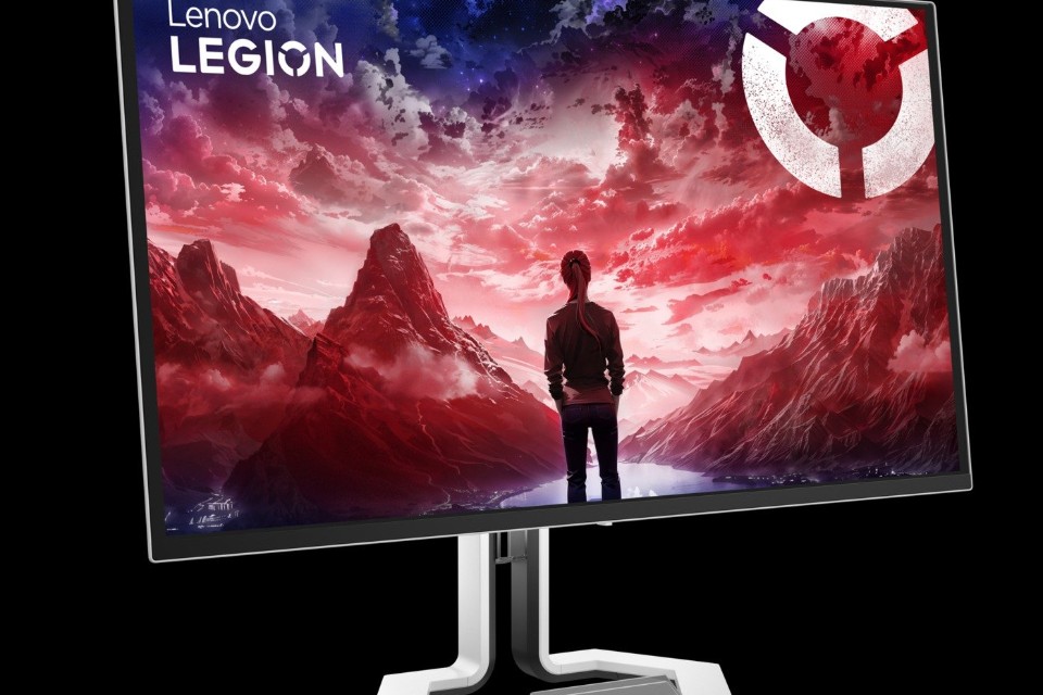 Lenovo trình làng bộ 3 màn hình gaming OLED Legion Pro tại IFA 2025: 4K 240Hz, chuẩn mực mới cho game thủ?
